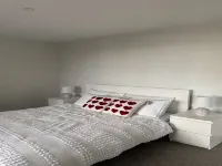 Two-bedroom apartment in Canberra City Hotels in Dickson