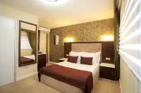END GLORY HOTEL