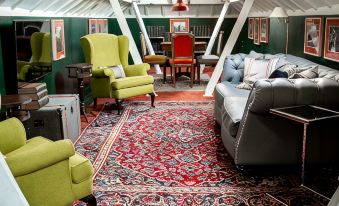 Rosegarden Essence Sintra - by Unlock Hotels