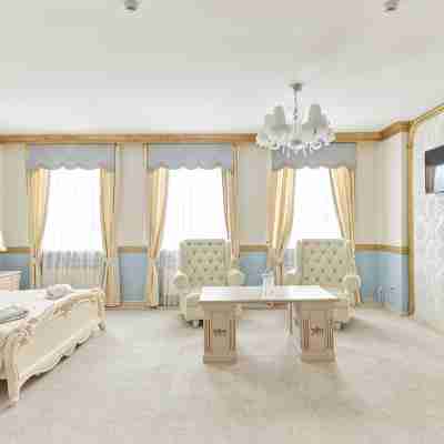 Grk Bristol Hotel Rooms