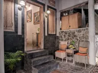 Astuti Gallery Homestay - breakfast