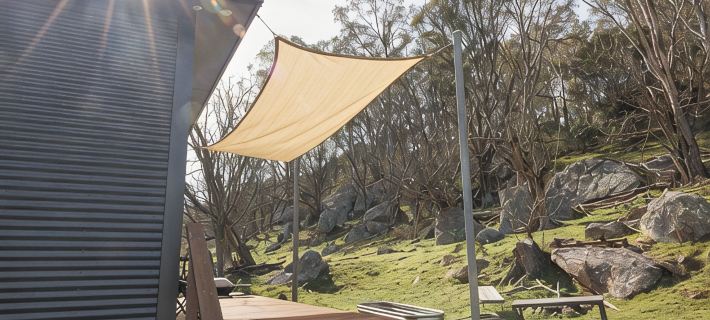 The Nile Farmstay - Cabin with Cliff Views, Hiking Trails, Heated Spa リスゴーのホテル