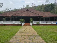 Highland Estate Hotels in Hassan