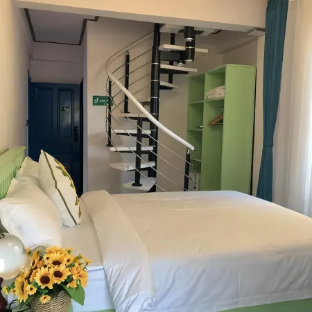 Vip Kingson Guest House Отели рядом с достопримечательностью «Ват Лонг Кун»