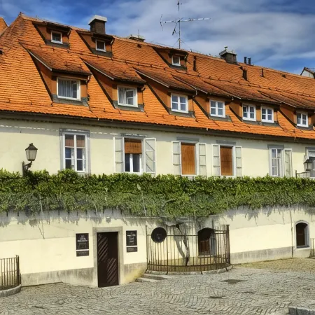 B&B Maribor UNI Hostel