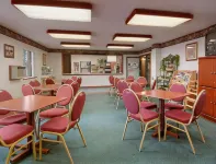 River Hill Inn & Suites