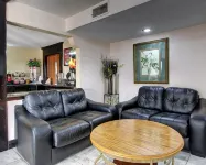 Quality Inn & Suites Clinton - Jackson West