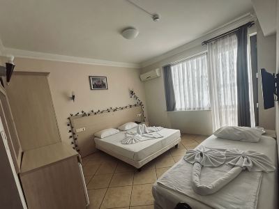 Kaunos Hotel