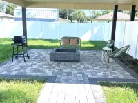 Tropical Vacation Home! 3 Rooms, 2 Bedrooms, sleeps 6 ppl. Hotels in Ruskin