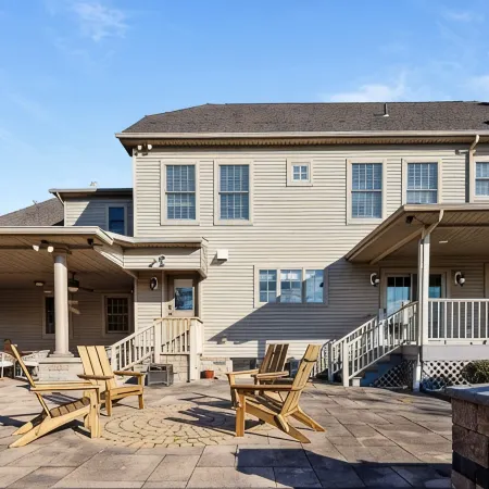 Elegant Home w/7BRs, Game Room, Luxury Yard, Pool