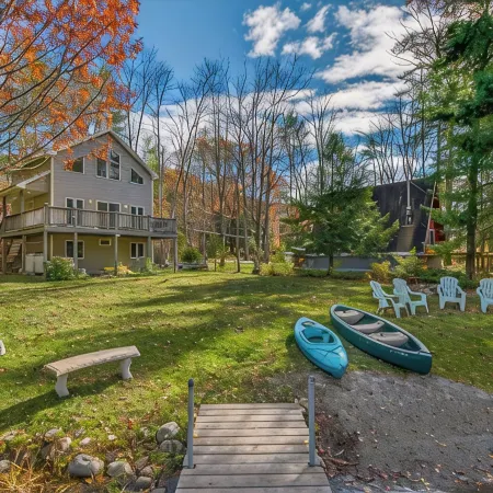 All-Season Lake Pauline Retreat, 2 mi to Okemo