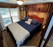 Nana and Papa’s Tiny beach house with private beach and amazing views - 4 stjerner