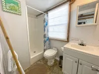 Aqua Lodge Houseboat "Yellow Tail " - Laiva