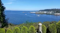 2 Bedroom Hideaway by Discovery Park, Families, Couples, Solo Stays