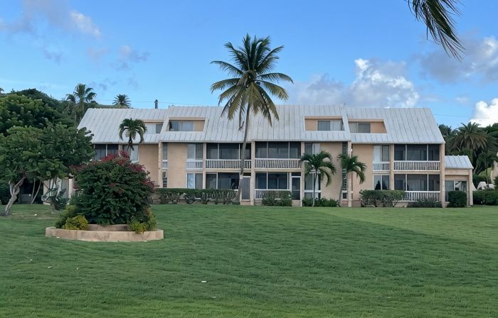 Sunset Reef: An Oceanfront 3 Bedroom Condo in Gentle Winds