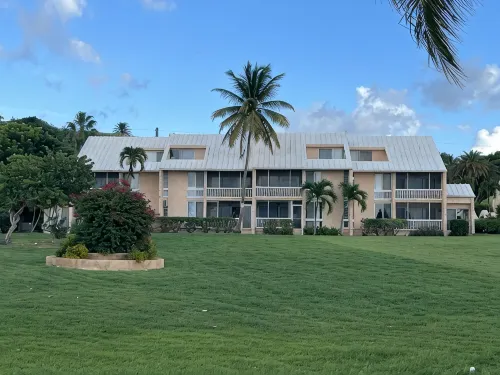 Sunset Reef: An Oceanfront 3 Bedroom Condo in Gentle Winds