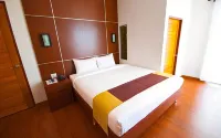 Fig Boutique Hotel - Balcony