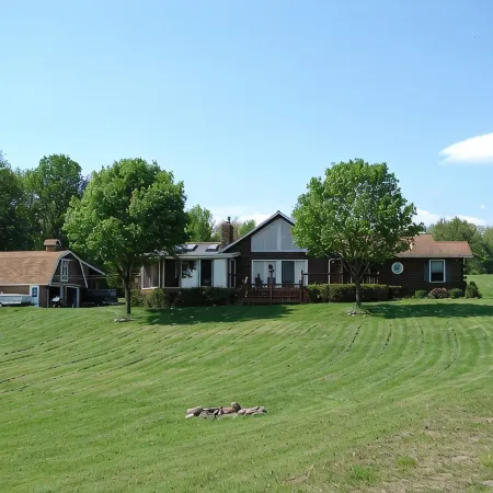 Western Catskills Paradise - Four-Season Mountaintop Retreat Отели в г. Шенанго