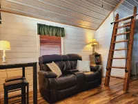 Cabin of Western Skies:  loft, Wi-Fi , and tiny home living-close to OSU - 3성급