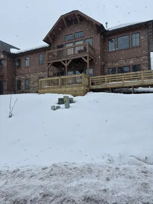 Slopeside, ski-in, ski-out condo-perfectly set along run 24 at Peek'n'Peek! - Wi-Fi