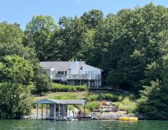 Quiet Deep Water Retreat • Best Lake Views • Sleeps 13 • Family Friendly