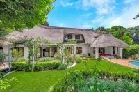 Libra Lodge & Spa - Randburg, Johannesburg - ที่มีที่จอดรถ