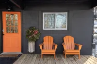 Charming Pet-Friendly Retreat in the Vermont Woods - بوتيك