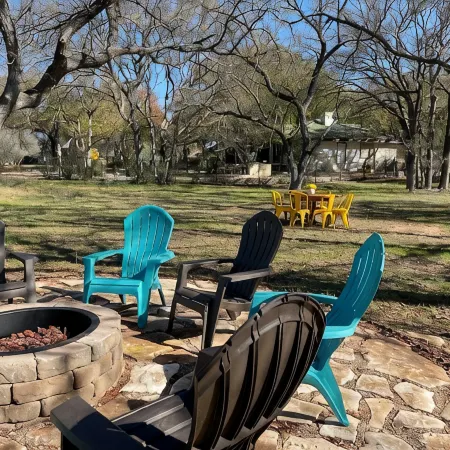 Peaceful, Family and Pet-Friendly Duplex in a Cut-De-Sac with Abundant Wild Life
