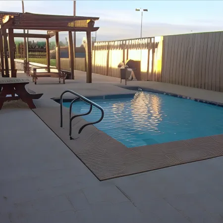 PetroStay Inn & Suites Cotulla