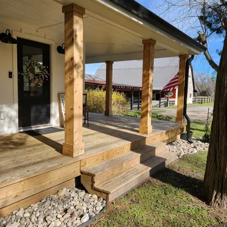 Charming 3-bedroom farmhouse on 20 acres located in rustic Corbin City.