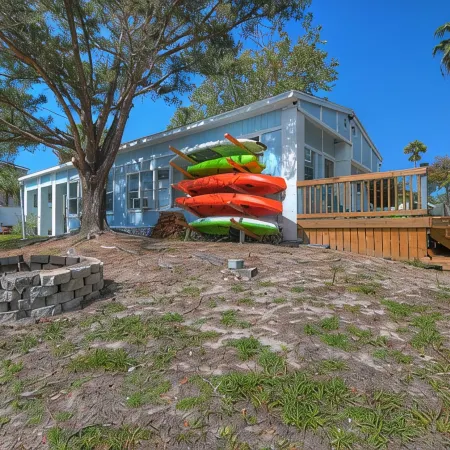 4 Bedroom Farmhouse On The River 2