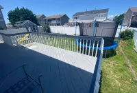 Updated Family Beach House with fenced yard - 5 min walk to the beach! - balcony