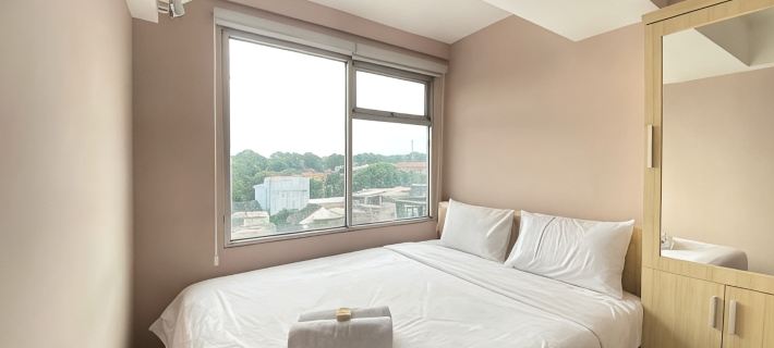 Roomy 2Br Apartment at Jarrdin Cihampelas Apartment by Travelio Hotels in Coblong