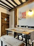 Rennovated 2 bed dog friendly cosy cottage in central Wells - 3-Star