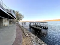 Mississippi River Front Property with amazing views!