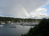 Waterfront Beachhouse: Best Harbor Location and View