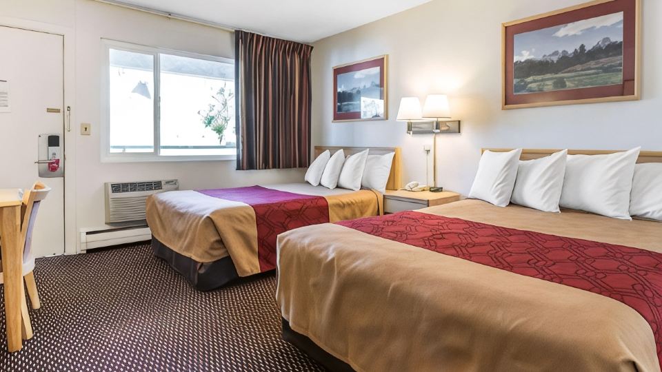 Econo Lodge Downtown