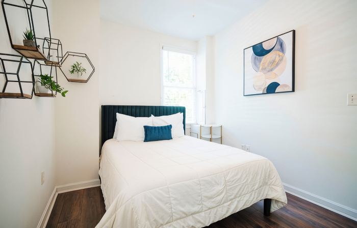 2BR Chic Duplex - Firepit - Perfect for Travel