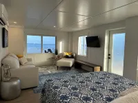 Private Oceanfront: Heated Pool, Paddleboards & Kayaks - 180 degree ocean views