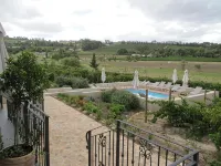 Clos Malverne Wine Estate - Private Pools