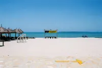 Best Western Jangwani Sea Breeze Hotel - Beach resorts