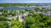 Cottage in Downtown Mystic - 4-Star