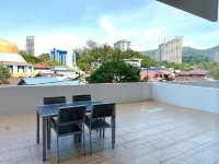 By the Sea Suites - Sdb Host - Kitchens