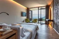 Avidea - Adults Only - balcony