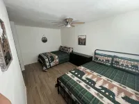 Shaver Buckhouse - Chalets