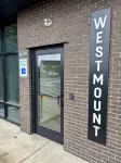Mountain views condo with coffee/restaurant on first floor - Wifi