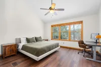 Private Modern Riverfront Ski Chalet - Near Gore Mountain and Lake George - Chalets