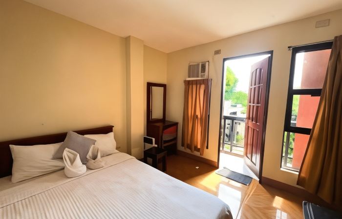 Manora Apartment