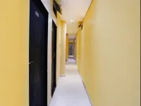 Hotel janata 克拉巴附近的飯店