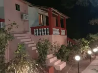 The Byke Retreat - Laxmi Resort - Pan India Pure Veg Hotel Chain Ξενοδοχεία στην πόλη Matheran